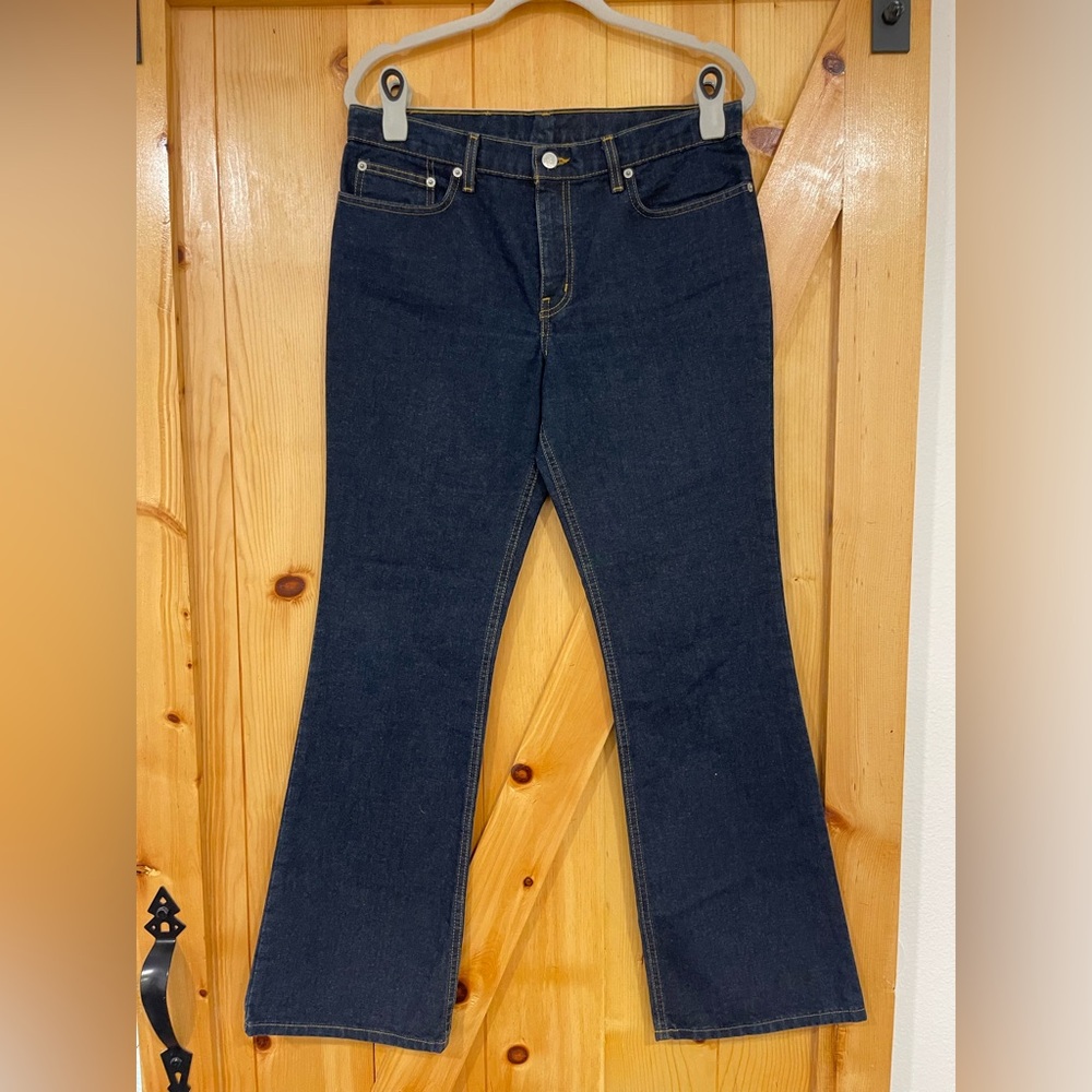 JEANS RALPH LAUREN
SIZE 11/ 12X32
LOW RISE FLARE